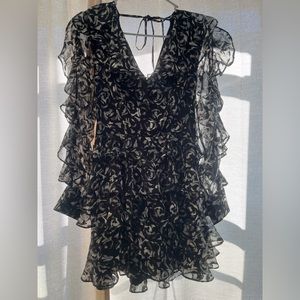 bebe long sleeve dress